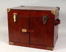 A GOOD LEATHER FITTED CHAMPAGNE HAMPER with fitted interior. 17ins long x 12.5ins wide x 13ins