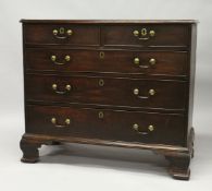 A GEORGIAN MAHOGANY STRAIGHT FRONT CHEST
