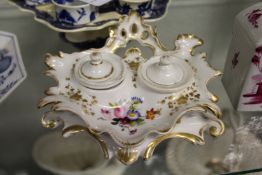 A porcelain ink stand.