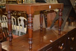 A Victorian mahogany luggage stand.