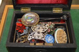 Jewellery box and contents.