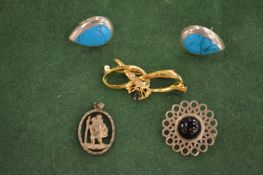 Silver and other jewellery.