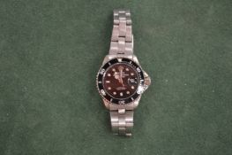 A ladies' wristwatch.