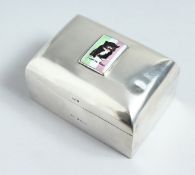 A SILVER SUFFRAGETTE TRINKET BOX.