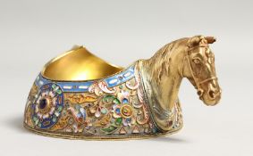 A SUPERB RUSSIAN SILVER ENAMEL KOVSH with a horses head handle. 3.5ins diameter. Bears stamp: 84 J.