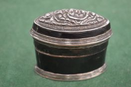A Georgian snuff box.