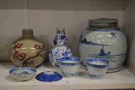 A small group of Chinese and Japanese porcelain.