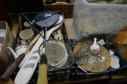 A quantity of miscellaneous items.