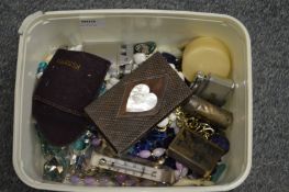 Costume jewellery etc.