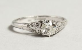 A PLATINUM SINGLE STONE DIAMOND RING