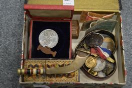 Miscellaneous collectables.