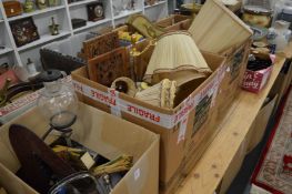 Miscellaneous collectables.