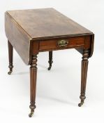 AN EARLY 19TH CENTURY MAHOGANY PEMBROKE TABLE, with a drawer to one end, on reeded, tapering legs