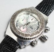 A MEN'S CHRONOGRAPH WRISTWATCH with leather strap