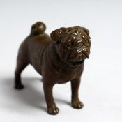 A SMALL BRONZE MODEL OF A BULLDOG, 3ins long.