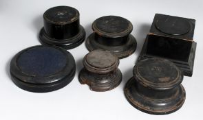A BOX OF SIX CHALLENGE CUP STANDS OF VARIOUS SIZES.