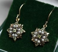 A PAIR OF 9CT GOLD PERIDOT AND PEARL EARRINGS