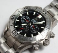 A GENTLEMAN'S OMEGA SEAMASTER WRISTWATCH, 22935200 78122413 3301 in original box.