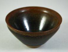 A CHINESE HARE'S FUR GLAZE POTTERY BOWL, 12.5cm diameter.