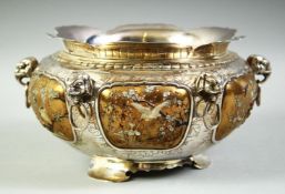 A SUPERB JAPANESE MEIJI PERIOD SHIBAYAMA AND SILVER BOWL, the bowl with gold lacquered panels onlaid