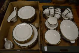 A Spode Tuscana ten-place dinner service.