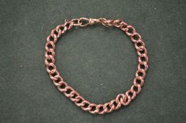 A 9ct gold bracelet.