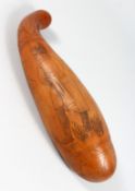 A NAPOLEONIC ETCHED GOURD with a Napoleonic soldier. 13ins long.