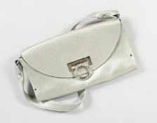 A SALVATORE FERRAGAMO LEATHER BAG.