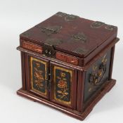A GOOD ORIENTAL JEWEL BOX with a mirror and drawers. 9ins long.