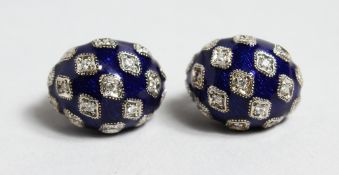 A GOOD PAIR OF BLUE ENAMEL AND DIAMOND SET BULBOUS SHAPE EARRINGS, with post and chip fittings,