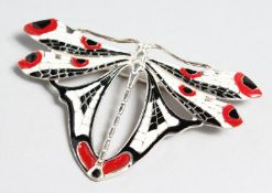 A SILVER BLACK ENAMEL ART DECO STYLE DRAGONFLY BROOCH