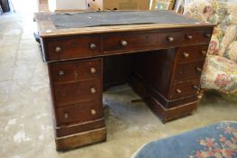 A Victorian mahogany pedestal desk (AF).