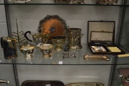 Various plated items.