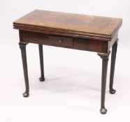 A VERY GOOD 18TH CENTURY MAHOGANY IRISH TRIPLE FOLDING TOP TEA AND CARD TABLE with single drawer
