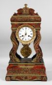 A GOOD 19TH CENTURY FRENCH BOULLE CLOCK with pendulum striking on a single bell with brass inlay.