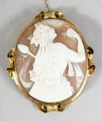 A SUPERB LARGE GOLD FRAMED OVAL CAMEO.