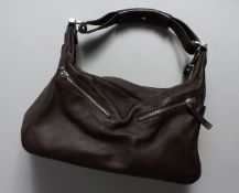 A TOD’S LEATHER BAG