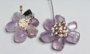 TWO QUARTZ HARDSTONE PENDANTS.