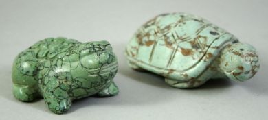 AN EARLY 20TH CENTURY CHINESE CARVED TURQUOISE FIGURE OF A TURTLE, together with a frog, (2).