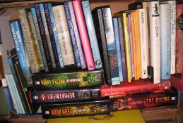 MODERN CHILDREN'S LITERATURE, h.b. & p.b., incl. 1sts (1 box).