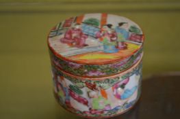 A small Canton circular box and cover.