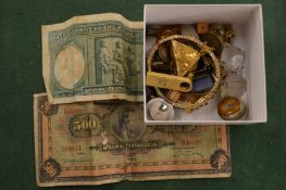 A box of bijouterie etc.