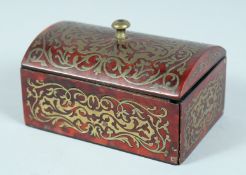 A 19TH CENTURY SMALL BONE AND TORTOISESHELL CASKET. 3.75ins wide.