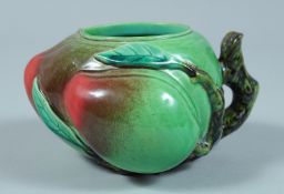 A CHINESE FRUIT WATER POT 4.5ins high.