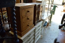 Quantity of household furniture.