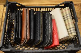 Various ladies’ purses.