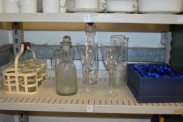 A quantity of glassware.
