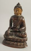 A SMALL 18TH CENTURY BRONZE BUDDHA. 3.5ins high.