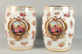A PAIR OF LOVERS-ROMANTIC PORCELAIN BARREL SEATS.