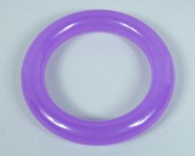 A LAVENDER JADE BANGLE.